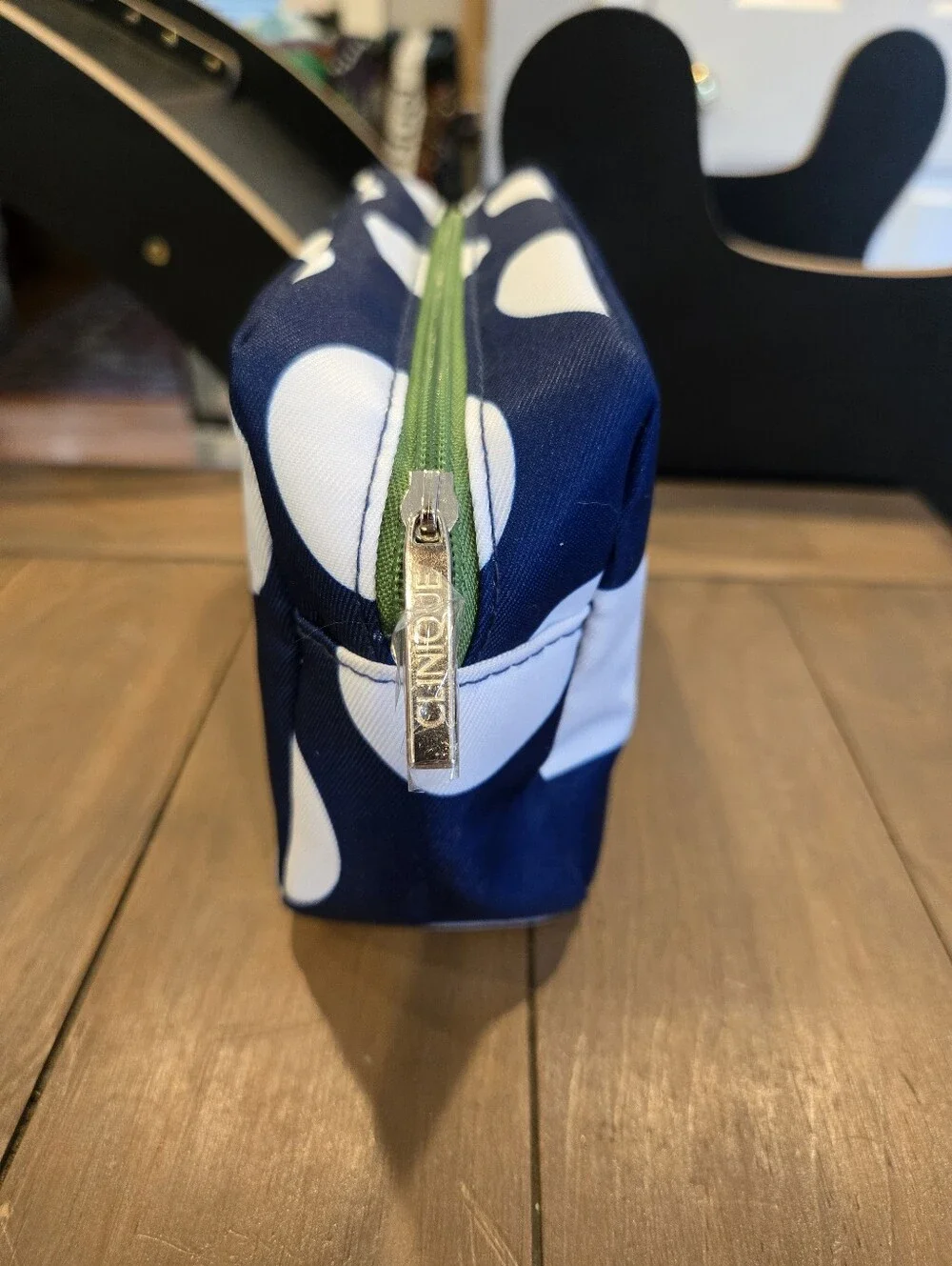 Clinique x Kate Spade Navy & White Striped Cosmetic Pouch Nwot